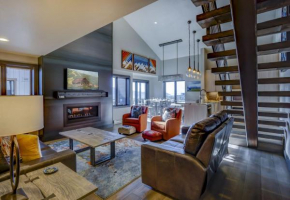 Bear Claw 405 - Ski-in Ski-out Condo!